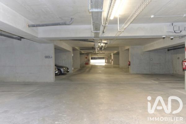 Appartement à vendre 2 pièces 47 m² Le Puy-Sainte-Réparade