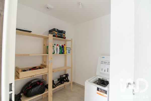 Appartement à vendre 2 pièces 47 m² Le Puy-Sainte-Réparade