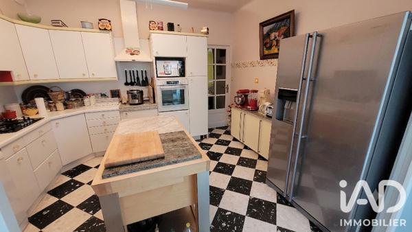 Maison à vendre 8 pièces 240 m² Cavaillon