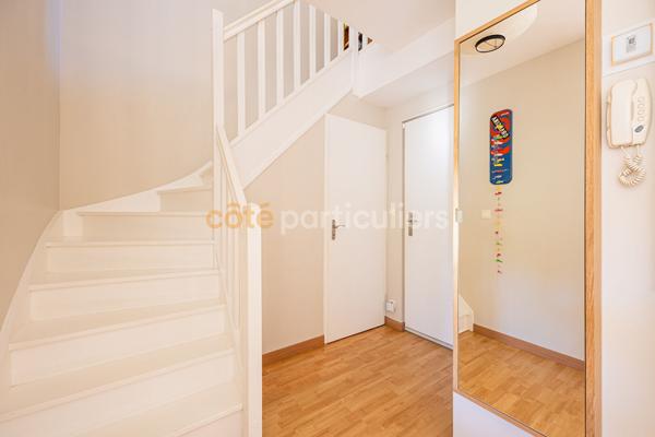 Vente
                Appartement77,15 m² - 4 Pièces -
                    NANTES (44300)