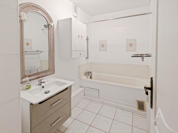 Appartement 4 pièce(s) 72.16 m2