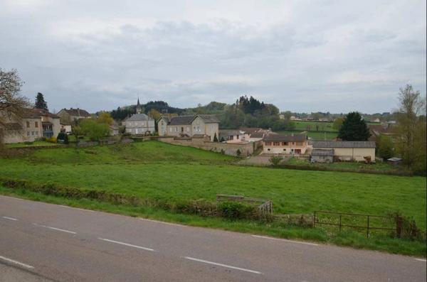 Dpt Saône et Loire (71), à vendre LA CLAYETTE PROCHE - maison P4 de 102 m² - Terrain de 527 m² -