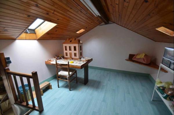 Dpt Saône et Loire (71), à vendre LA CLAYETTE PROCHE - maison P4 de 102 m² - Terrain de 527 m² -