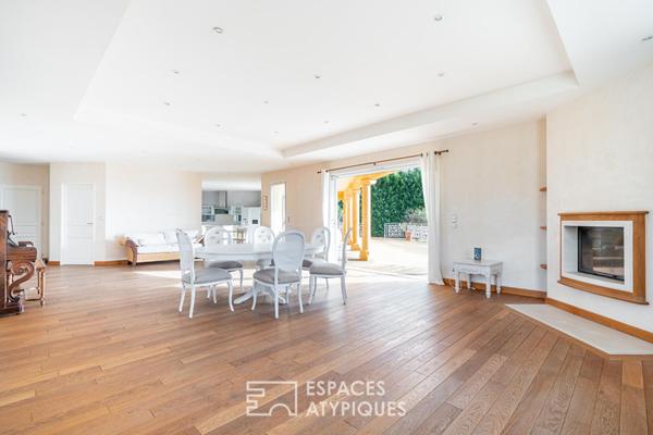 Villa avec vue exceptionnelle sur Cogny