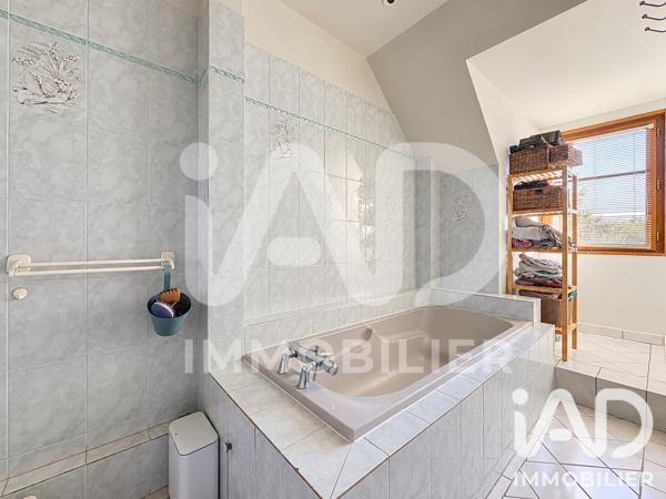Maison à vendre 6 pièces 134 m² Achères