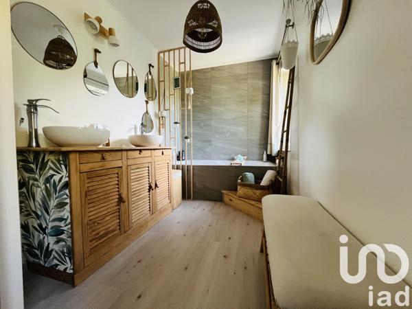 Maison à vendre 8 pièces 180 m² Saint-Clair-sur-l'Elle