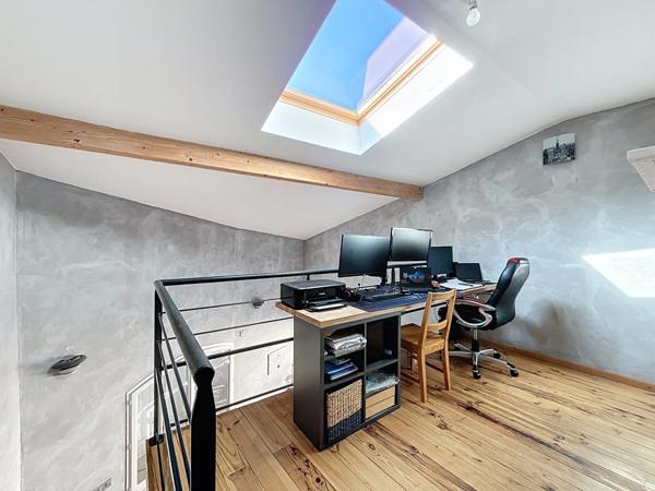 Maison de village 149m2 - 3 chambres - au calme avec grande terrasse et vue dégagée