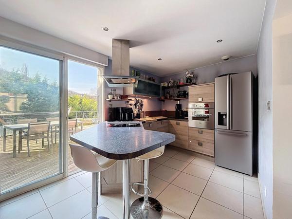 Maison de village 149m2 - 3 chambres - au calme avec grande terrasse et vue dégagée