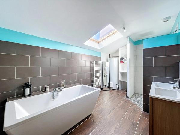 Maison de village 149m2 - 3 chambres - au calme avec grande terrasse et vue dégagée