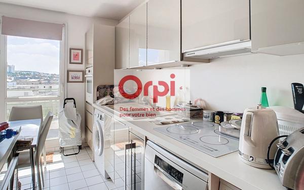 Appartement à vendre    3 pièces • 66,06 m2 Issy-les-Moulineaux