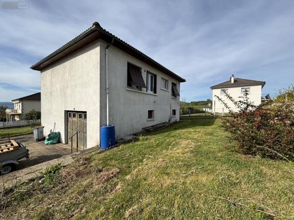 Maison individuelle à vendre à Lanobre dans le Cantal (15270), ref : 107T-15029