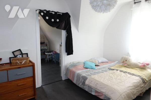 DAOULAS (29460) - Au calme dans quartier résidentiel, Maison sur un terrain de 1583 m² comprena...