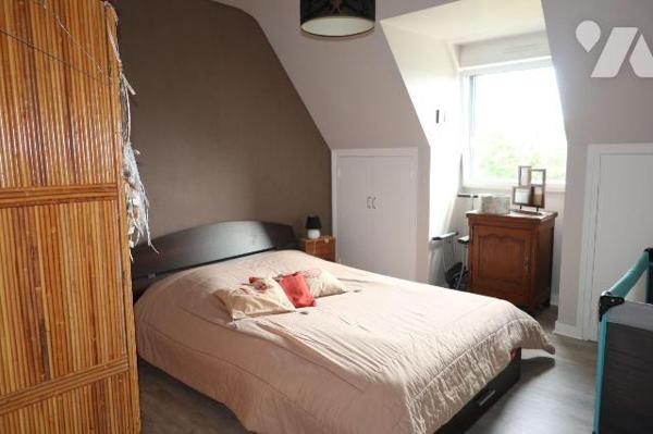 DAOULAS (29460) - Au calme dans quartier résidentiel, Maison sur un terrain de 1583 m² comprena...