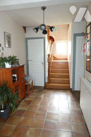 DAOULAS (29460) - Au calme dans quartier résidentiel, Maison sur un terrain de 1583 m² comprena...