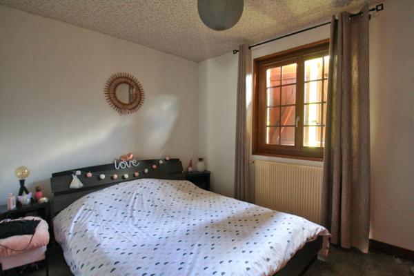 Maison 4 chambres, 140 m² sur un terrain de 1700 m².