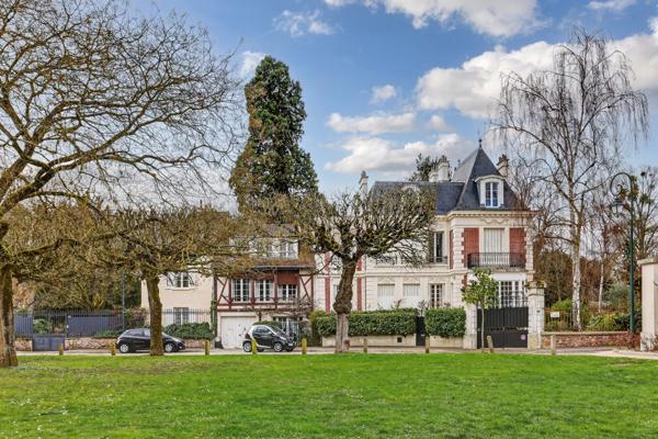 Maison Marnes-la-Coquette - VILLAGE