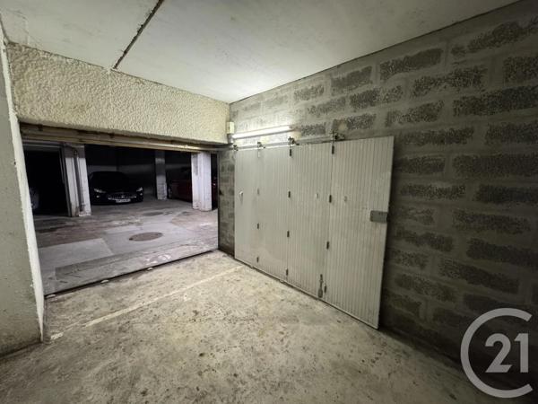 Parking à vendre  16 m 2   BIARRITZ  - 64