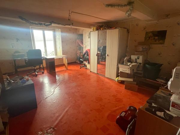 Maison à rénover énorme potentiel