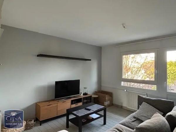 Appartement à louer 4 pièces 70.05m²