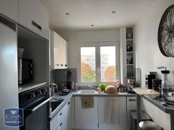 Appartement à louer 4 pièces 70.05m²