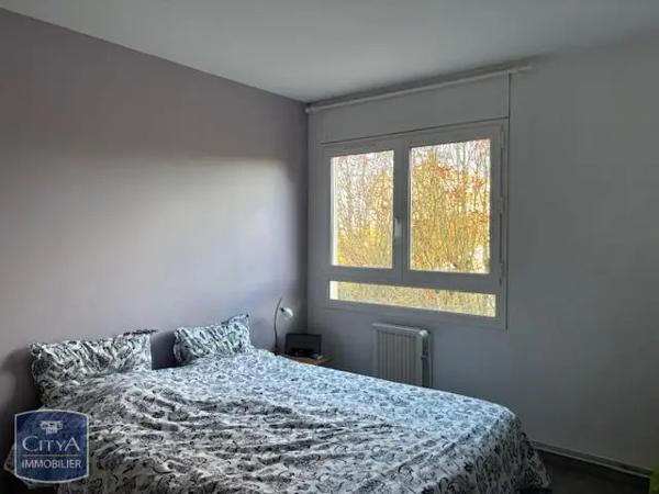 Appartement à louer 4 pièces 70.05m²