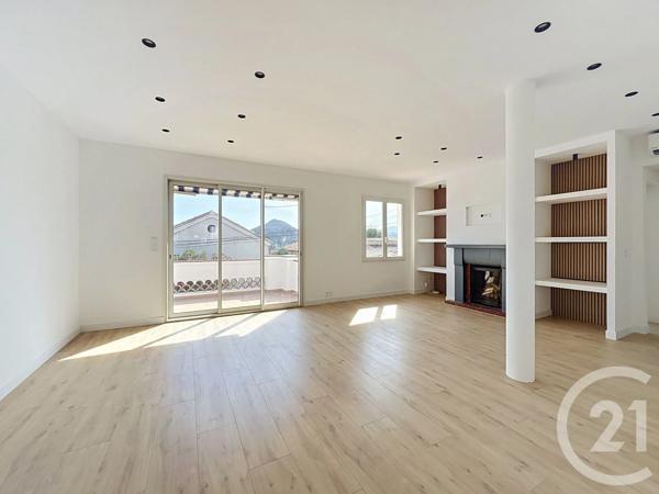 Maison à vendre  6 pièces - 147,49 m 2   MANDELIEU LA NAPOULE  - 06