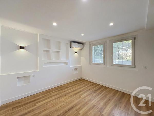 Maison à vendre  6 pièces - 147,49 m 2   MANDELIEU LA NAPOULE  - 06