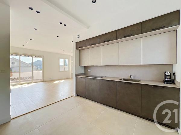 Maison à vendre  6 pièces - 147,49 m 2   MANDELIEU LA NAPOULE  - 06