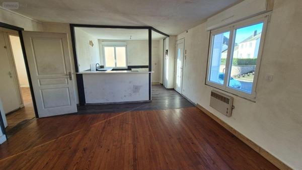 Pavillon à vendre à Gorron en Mayenne (53120), ref : 2892