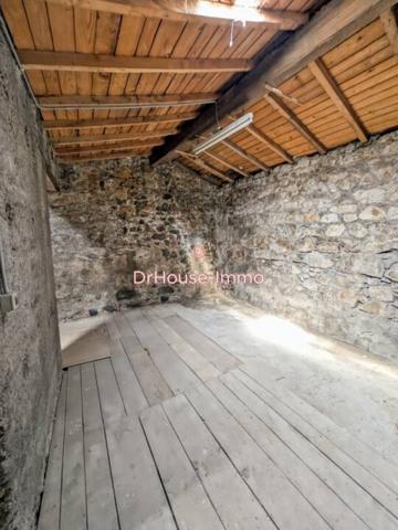 Maison à vendre 8 pièces de 75 m²