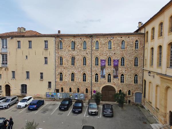 Location Appartement 2 pièces 44 m2 à Saint-Maximin-la-Sainte-Baume