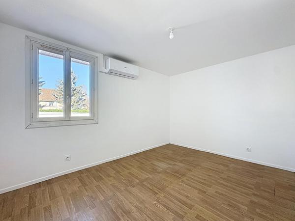 maison 7 pièces - 1400 m2 de terrain