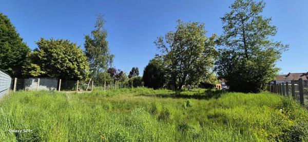 Terrain à Bâtir de 1174 m2
