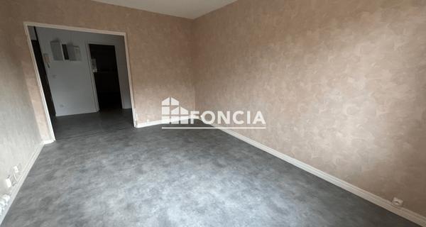 Location Appartement 3 pièces 64.06 m² - Neuville-sur-saône 69250