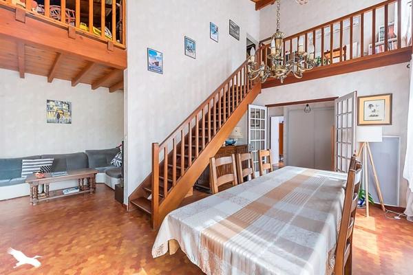 Maison à vendre |  Le Haillan |  6 pièces | 140 m²