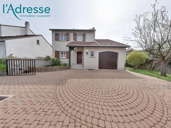 Maison Villiers Sur Marne 4 pièces 212m² au sol !