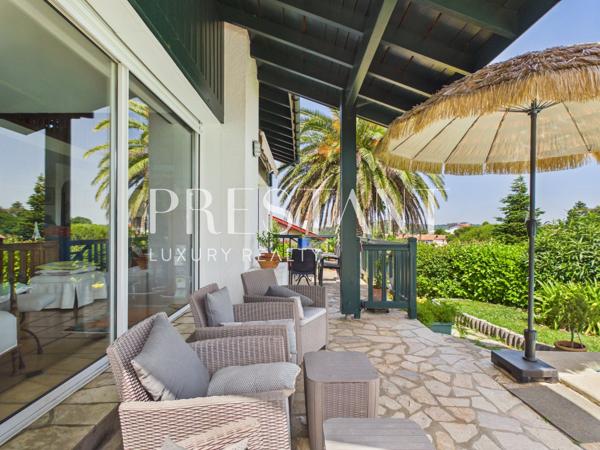 vue océan et montagnes – piscine et terrain 1 200 m², SAINT JEAN DE LUZ