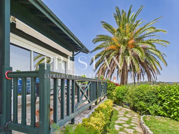 vue océan et montagnes – piscine et terrain 1 200 m², SAINT JEAN DE LUZ
