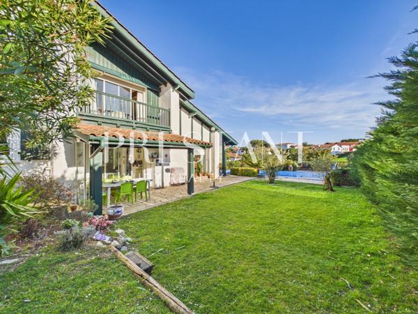 vue océan et montagnes – piscine et terrain 1 200 m², SAINT JEAN DE LUZ