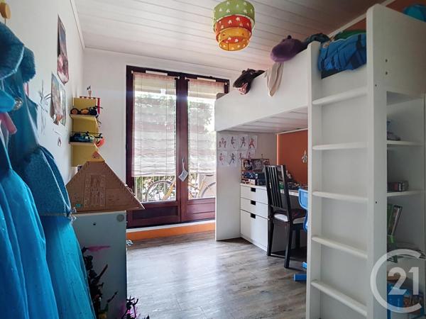 Appartement F4 à vendre  4 pièces - 78,37 m2 CREPY EN VALOIS - 60