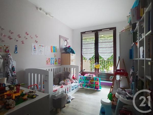 Appartement F4 à vendre  4 pièces - 78,37 m2 CREPY EN VALOIS - 60