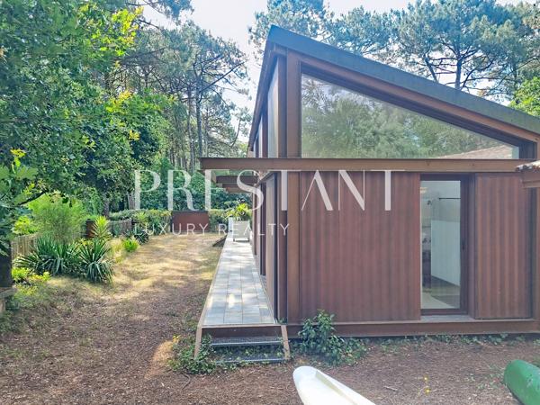 Villa d’architecte unique en première ligne face au lac de Lacanau, LACANAU