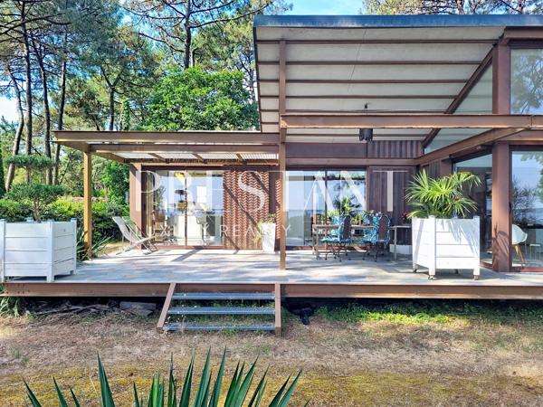 Villa d’architecte unique en première ligne face au lac de Lacanau, LACANAU