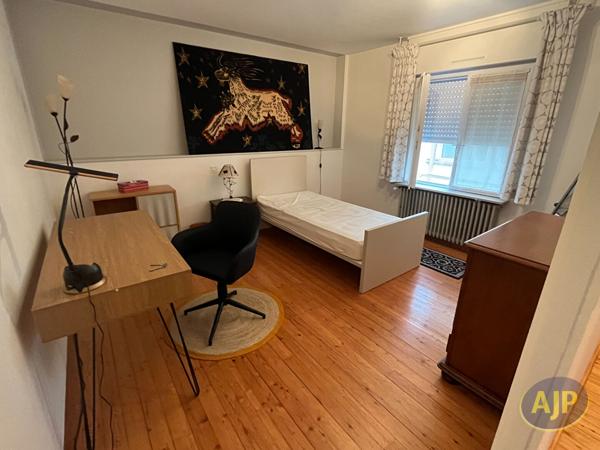 Maison à louer La Roche Sur Yon : 5 pièces, 154m² avec 4 chambre(s) à 1 300€ - AJP Immobilier La Roche-sur-Yon