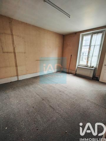 Immeuble à vendre 500 m² Sens