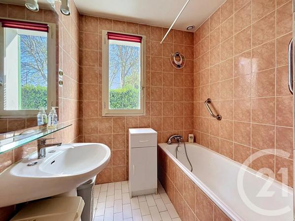 Maison à vendre  6 pièces - 120,45 m 2   PONTAULT COMBAULT  - 77