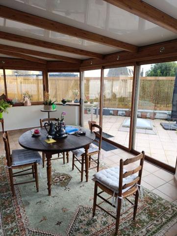 IMMEUBLE MIXTE  VOLUMES IMPORTANTS FORT POTENTIEL