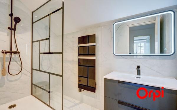 Maison à vendre    8 pièces • 238,28 m2 Dardilly