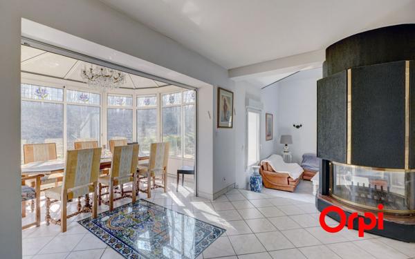 Maison à vendre    8 pièces • 238,28 m2 Dardilly