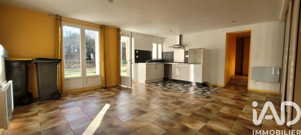 Maison à vendre 7 pièces 200 m² Airvault